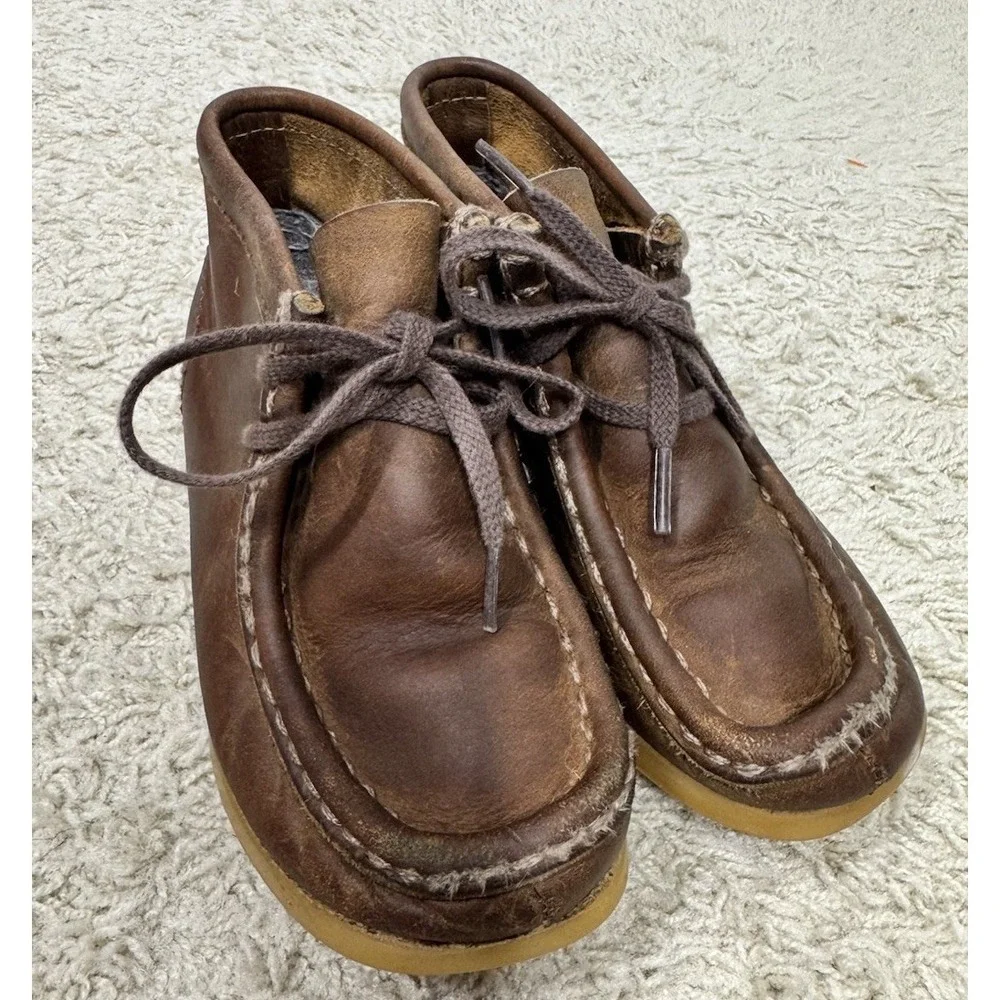 Clarks Originals Kids Wallabee‎ Leather Lace-Up Chukka Boots Sz 10 Classic Brown
